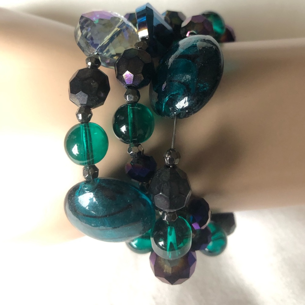 Beautiful wired stone bracelet - Picture 2 of 3